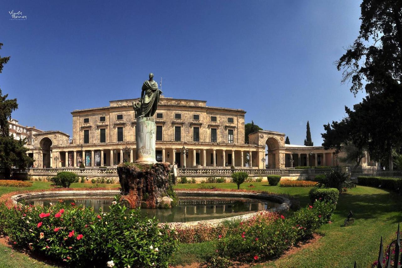 Palazzo Luxury Suite - View To Liston Square & Old Fortress Of Corfu Old Town Экстерьер фото