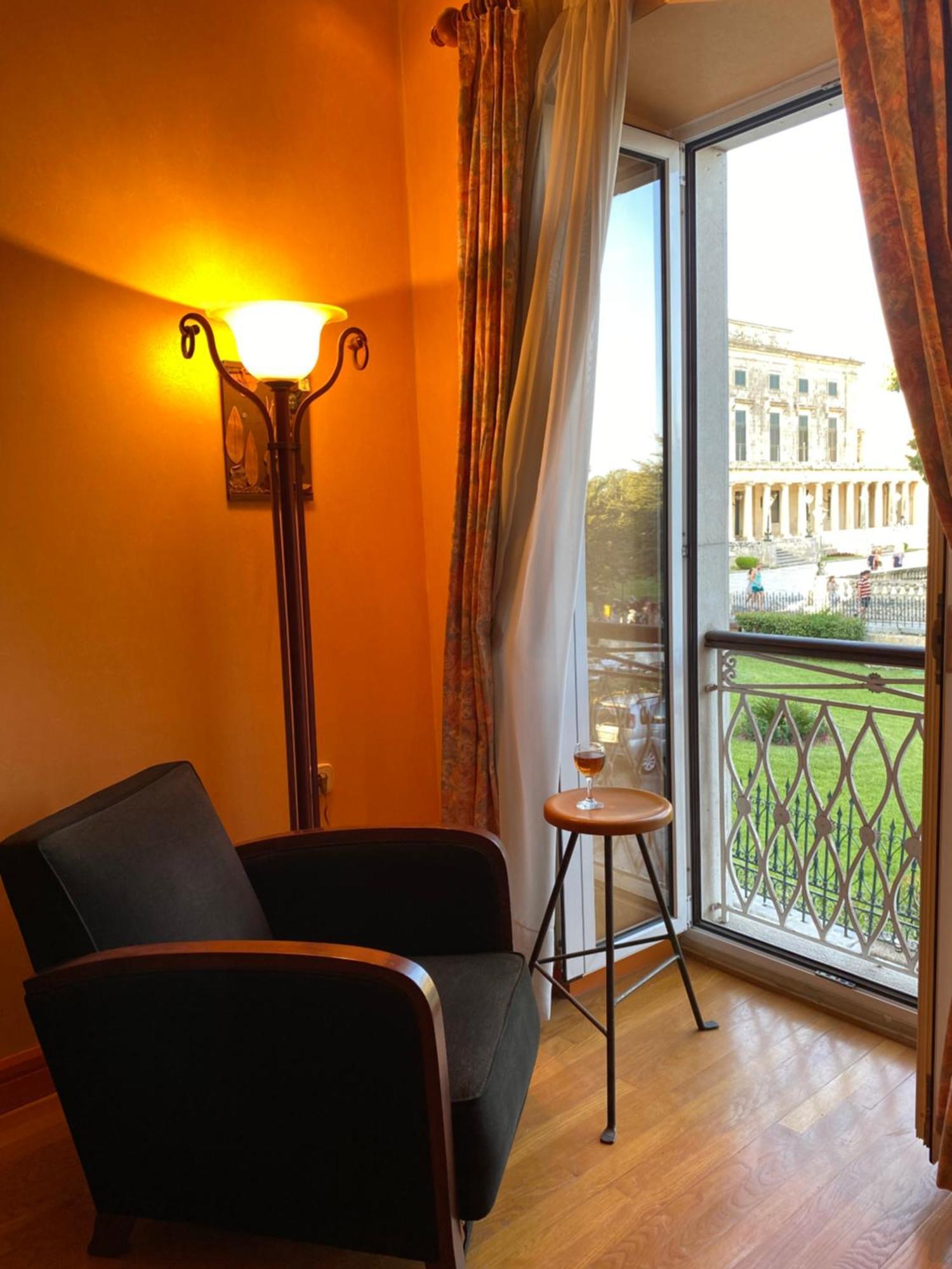 Palazzo Luxury Suite - View To Liston Square & Old Fortress Of Corfu Old Town Экстерьер фото