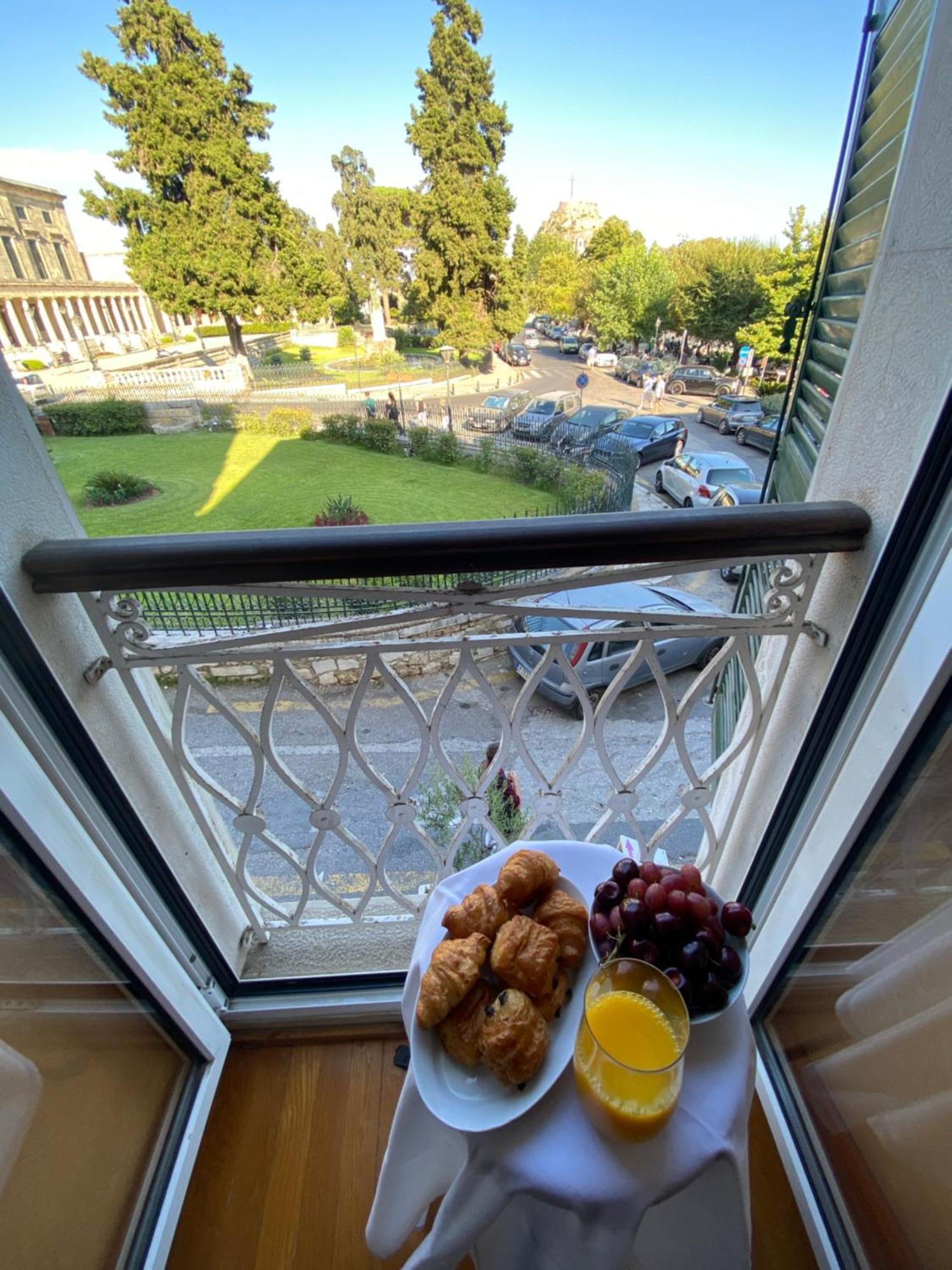 Palazzo Luxury Suite - View To Liston Square & Old Fortress Of Corfu Old Town Экстерьер фото